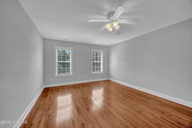 5634 Chelon Avenue, Wilmington, NC 28409