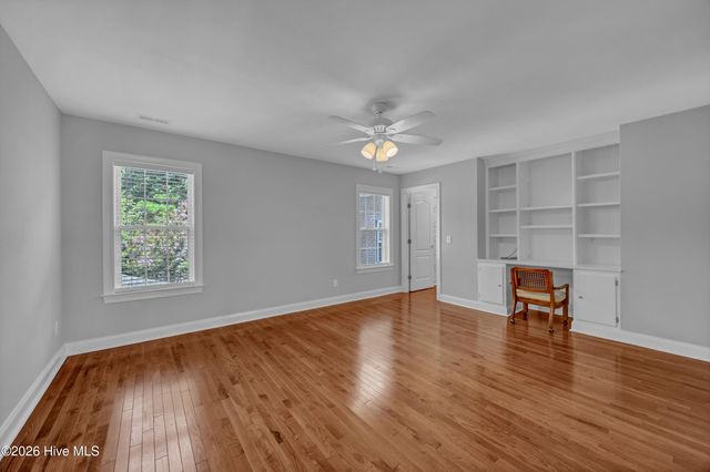 5634 Chelon Avenue, Wilmington, NC 28409