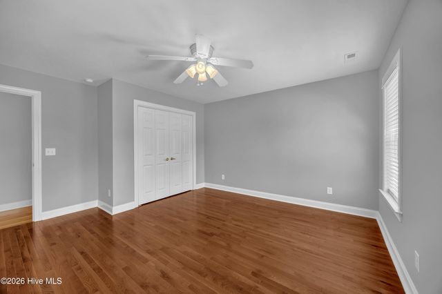 5634 Chelon Avenue, Wilmington, NC 28409