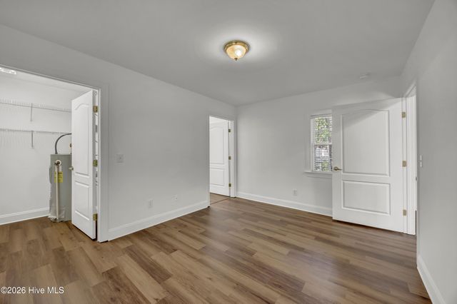 5634 Chelon Avenue, Wilmington, NC 28409