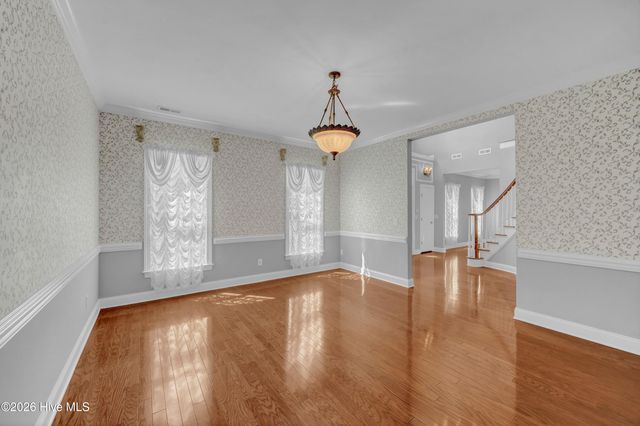 5634 Chelon Avenue, Wilmington, NC 28409
