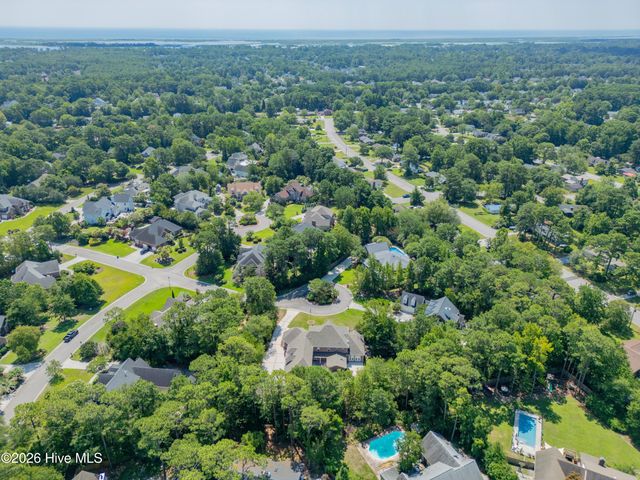 5634 Chelon Avenue, Wilmington, NC 28409