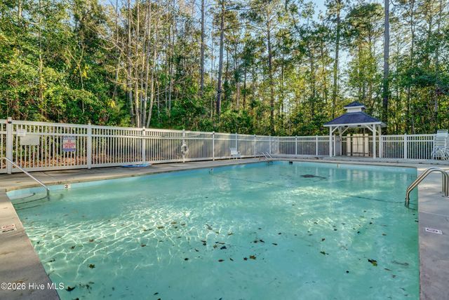 5634 Chelon Avenue, Wilmington, NC 28409