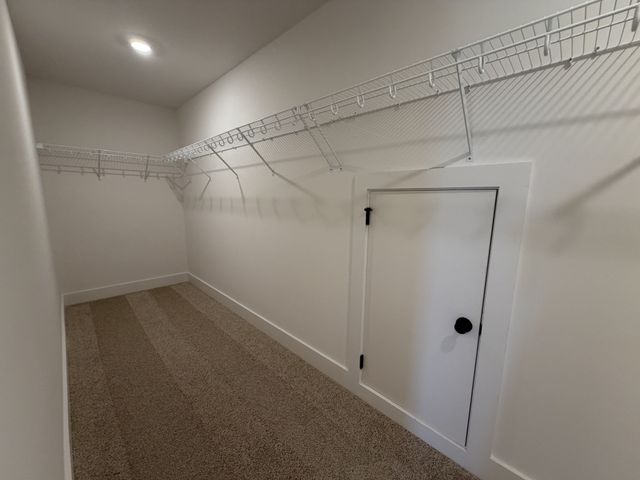 1417 Charles Dr, Chapel Hill, TN 37034