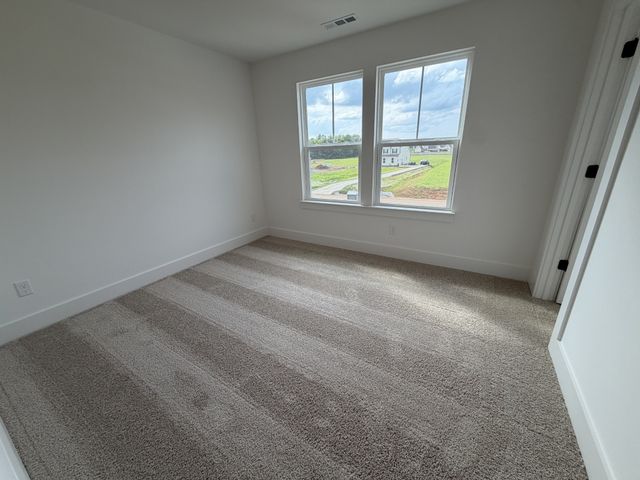 1417 Charles Dr, Chapel Hill, TN 37034