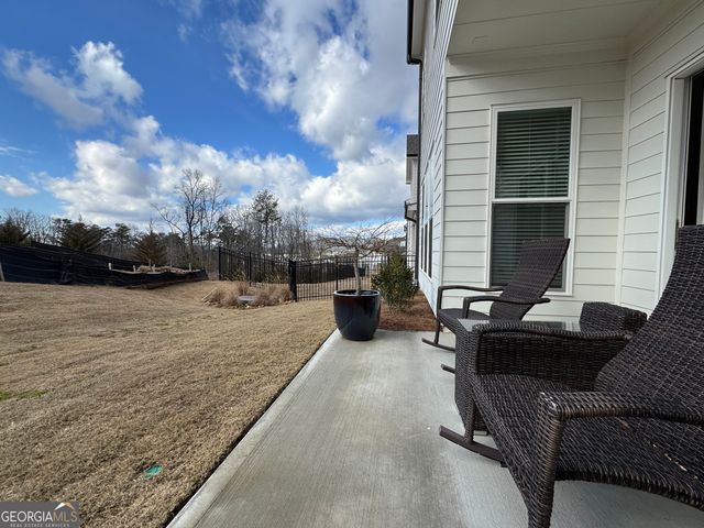 637 Skytop Drive, Cumming, GA 30040