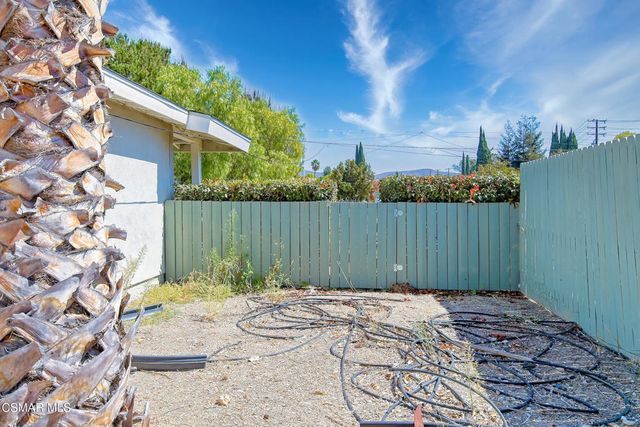 851 Sheffield Place, Thousand Oaks, CA 91360