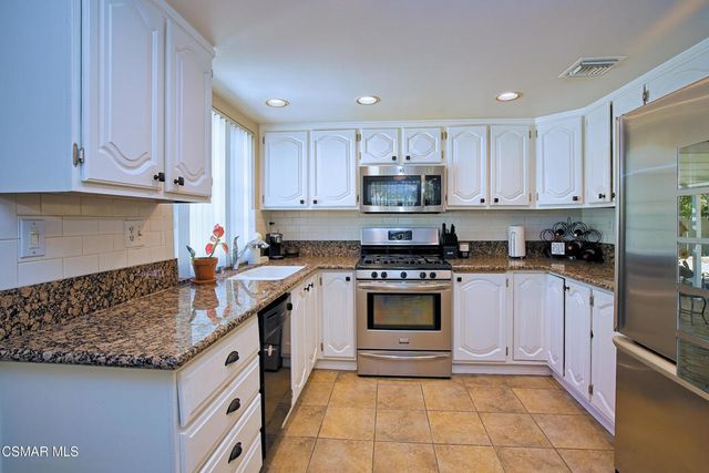 851 Sheffield Place, Thousand Oaks, CA 91360