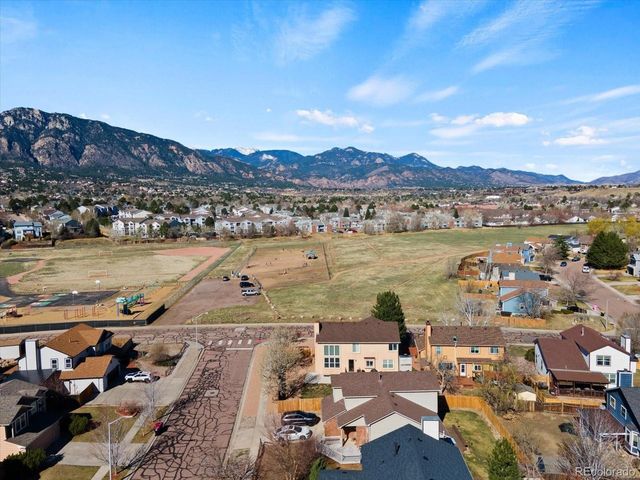 1336 Coolcrest Dr, Colorado Springs, CO 80906