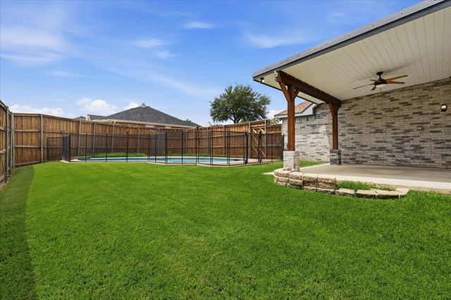 4545 Ridgepointe Drive, The Colony, TX 75056