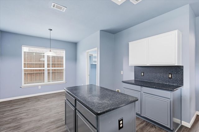 4545 Ridgepointe Drive, The Colony, TX 75056