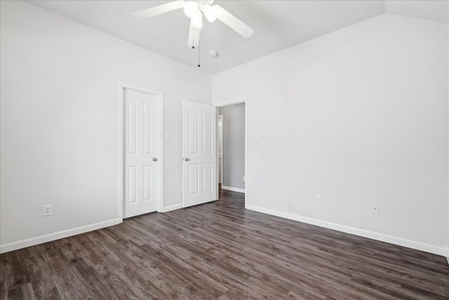4545 Ridgepointe Drive, The Colony, TX 75056