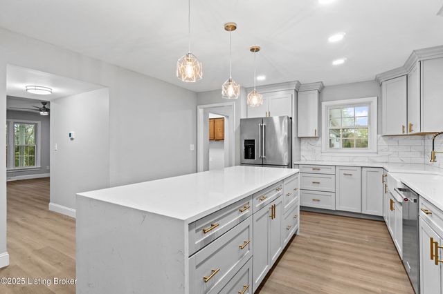 101 Harry Rucker Rd, Bardstown, KY 40004