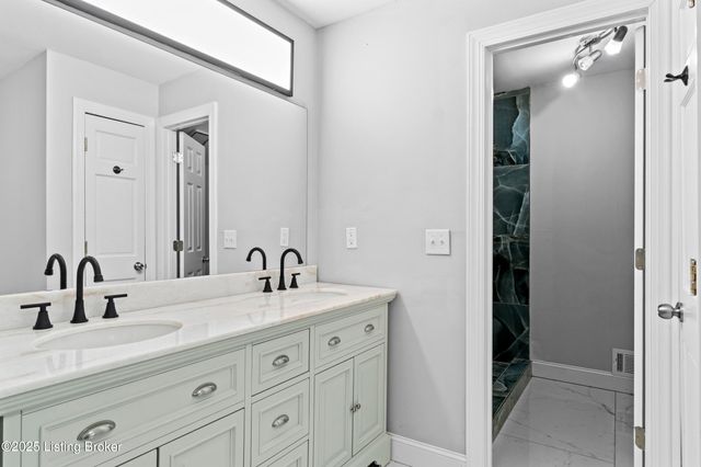 101 Harry Rucker Rd, Bardstown, KY 40004