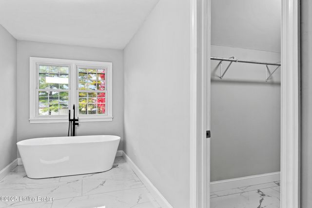 101 Harry Rucker Rd, Bardstown, KY 40004