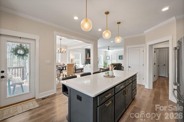 160 Mullis Road, Harmony, NC 28634