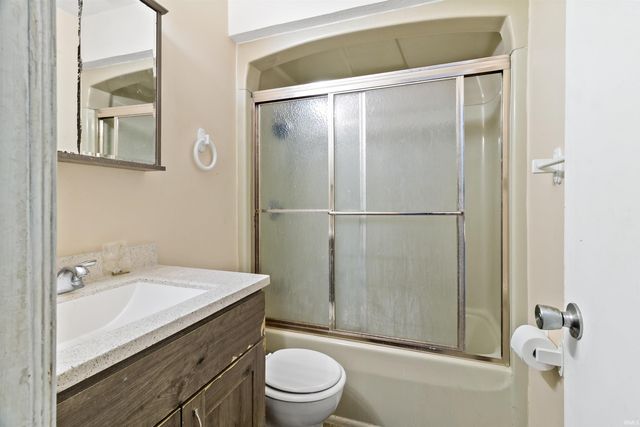 1113 E Grant Street, Marion, IN 46952