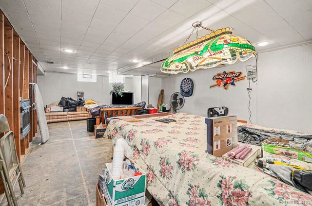29217 Dembs Drive, Roseville, MI 48066