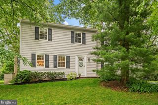 12 RIDGE RD, Malvern, PA 19355