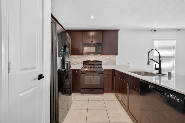2613 Turtle Dove Drive, Fort Worth, TX 76179