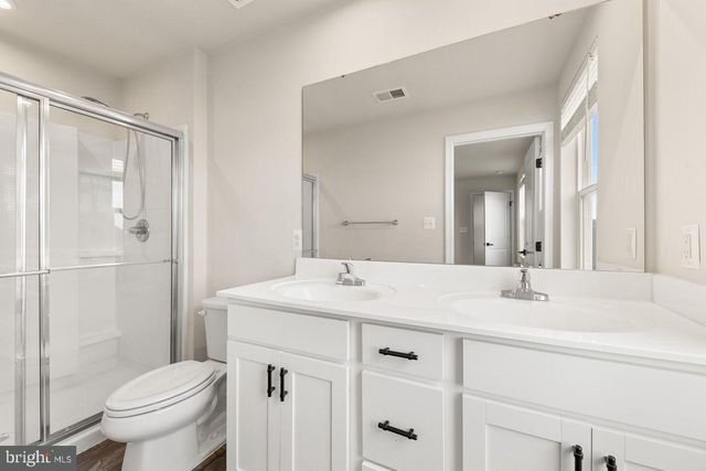 498 SWITCHGRASS CT, Bunker Hill, WV 25413
