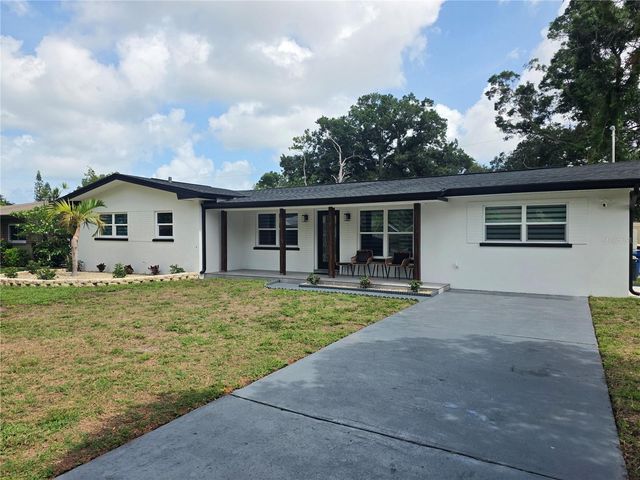 1446 ADMIRAL WOODSON LANE, Clearwater, FL 33755
