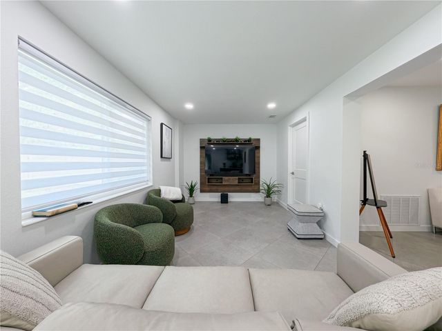 1446 ADMIRAL WOODSON LANE, Clearwater, FL 33755
