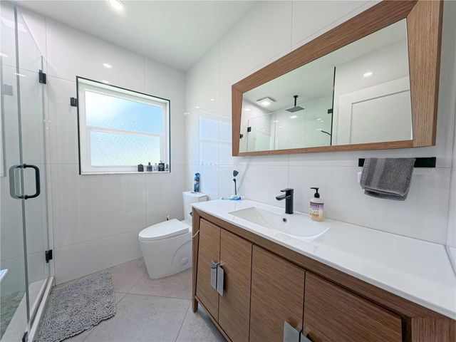 1446 ADMIRAL WOODSON LANE, Clearwater, FL 33755