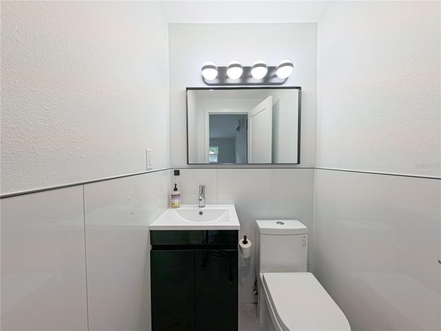 1446 ADMIRAL WOODSON LANE, Clearwater, FL 33755
