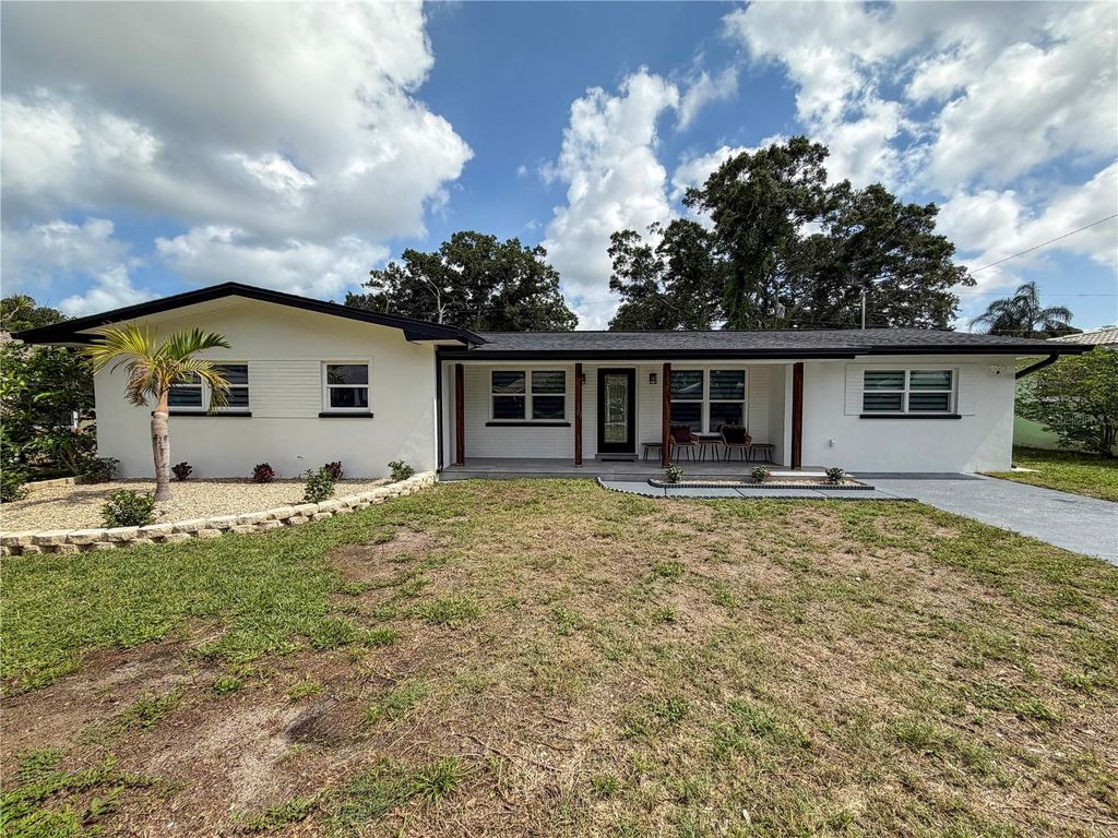 1446 ADMIRAL WOODSON LANE, Clearwater, FL 33755