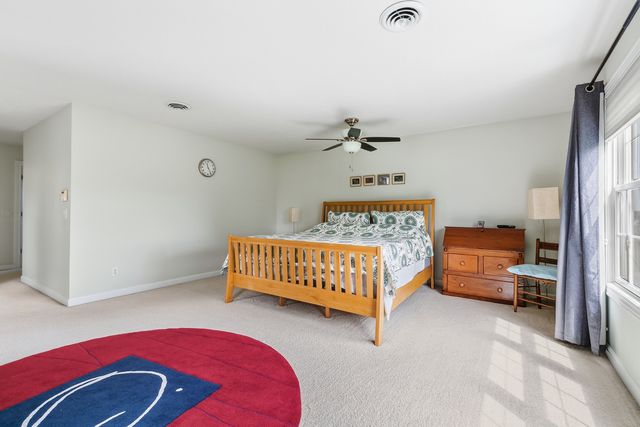5091 PIGEON CREEK Trail, Bettendorf, IA 52722