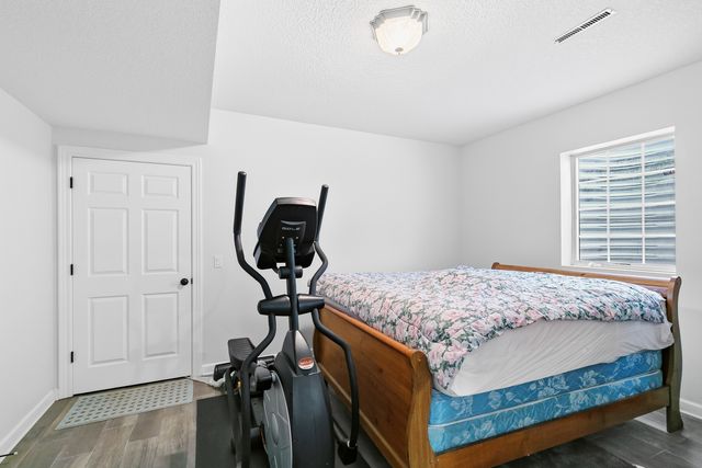 5091 PIGEON CREEK Trail, Bettendorf, IA 52722