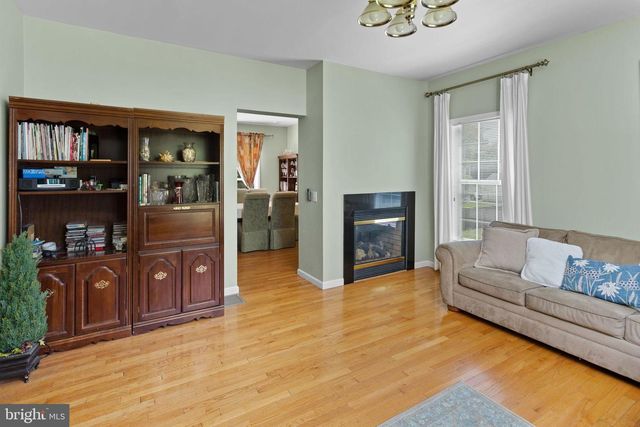 1744 OLD TRENTON RD, West Windsor, NJ 08550