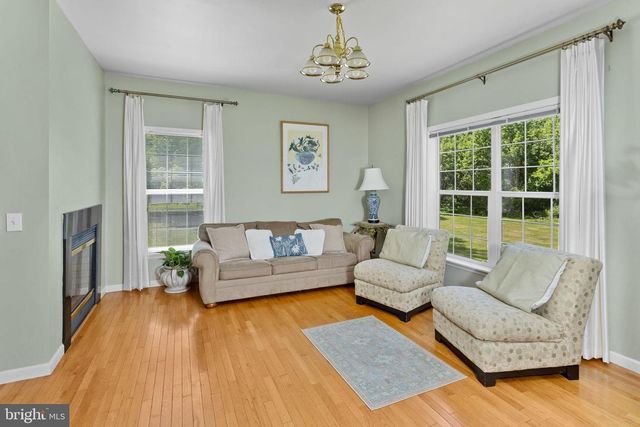 1744 OLD TRENTON RD, West Windsor, NJ 08550
