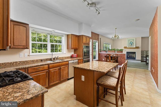 1744 OLD TRENTON RD, West Windsor, NJ 08550