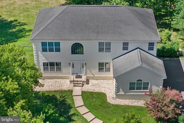 1744 OLD TRENTON RD, West Windsor, NJ 08550