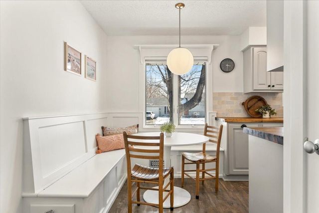 196 Cottonwood Court, Stillwater, MN 55082