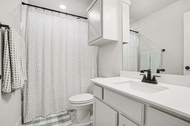 1806 Whisperwood Way, Midlothian, TX 76065
