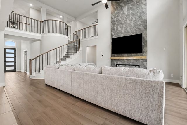 1806 Whisperwood Way, Midlothian, TX 76065
