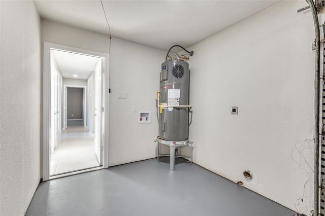 2301 Stillmeadow Drive, Arlington, TX 76014