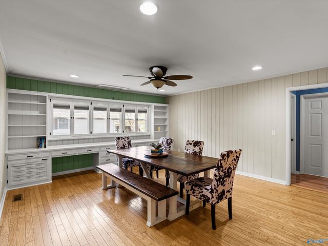 303 Wheeler Street NW, Hartselle, AL 35640