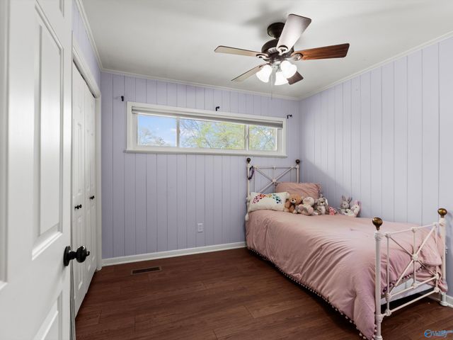 303 Wheeler Street NW, Hartselle, AL 35640