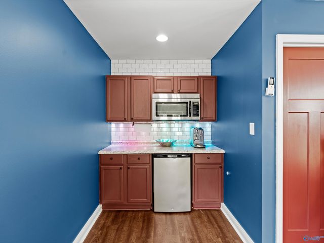 303 Wheeler Street NW, Hartselle, AL 35640