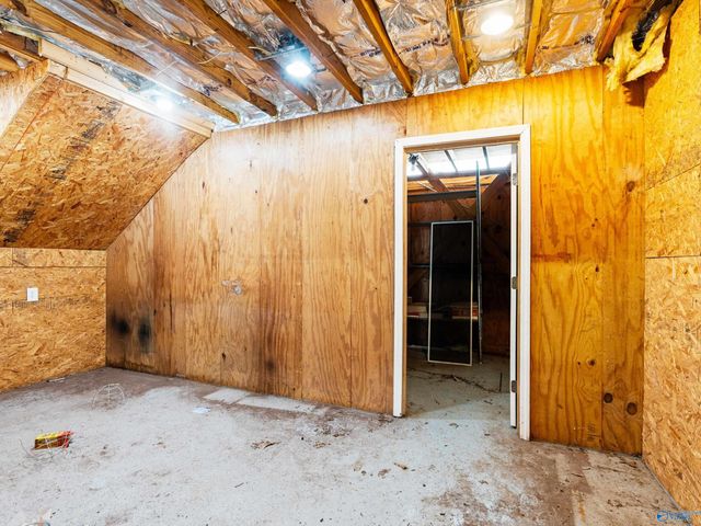 303 Wheeler Street NW, Hartselle, AL 35640