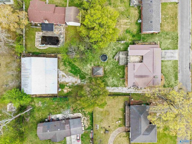 303 Wheeler Street NW, Hartselle, AL 35640