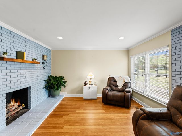 303 Wheeler Street NW, Hartselle, AL 35640