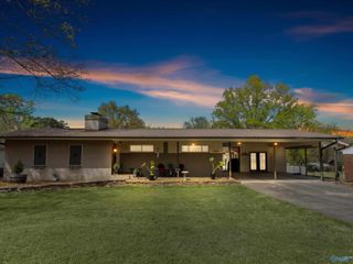 303 Wheeler Street NW, Hartselle, AL 35640