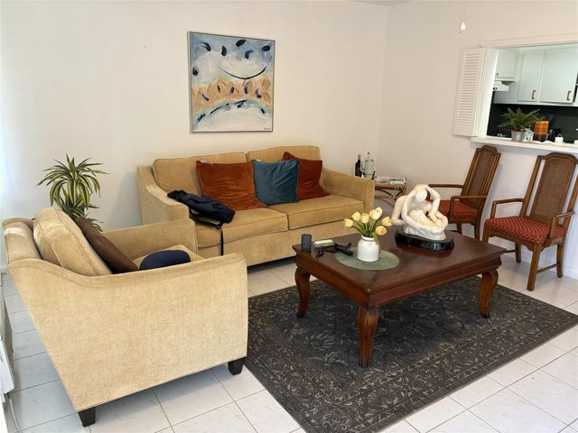 91 Preston C C, Boca Raton, FL 33434