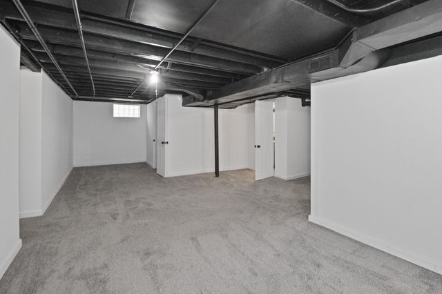 825 E 43rd Place, Gary, IN 46409