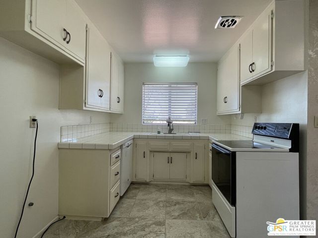 11630 Lennox Street, Yucaipa, CA 92399